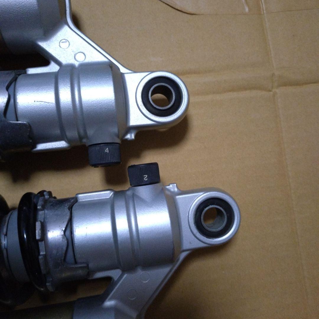 カワサキZRX1200R 純正サス