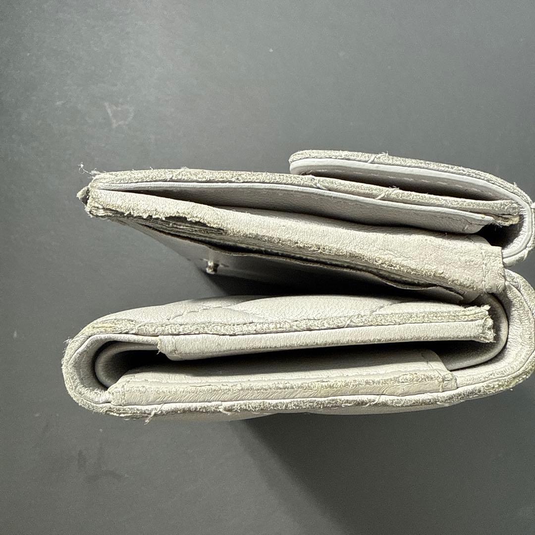 シャネル　CHANEL コンパクト　財布　三つ折り　グレー