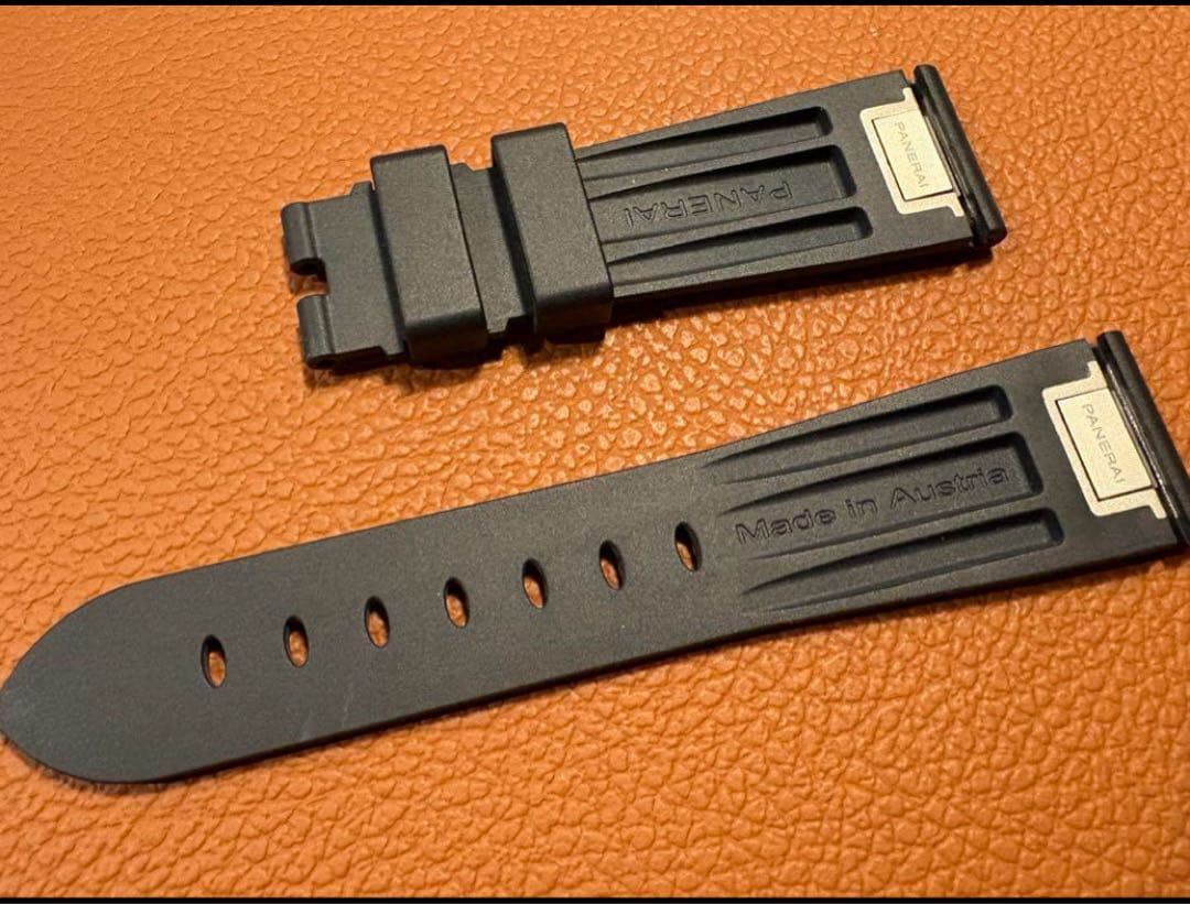 【未使用】パネライ ルミノールドゥエ　42m用 純正 ラバーベルト