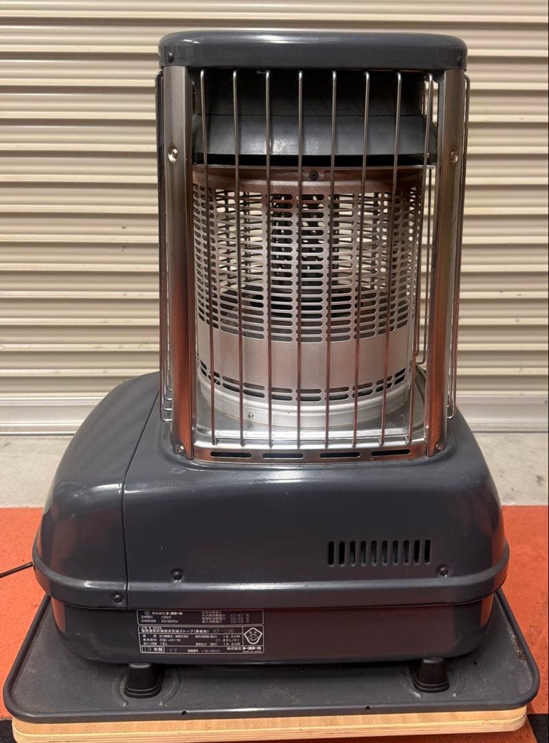 業務用　TOYOTOMI（トヨトミ）石油ストーブ　KF-19N