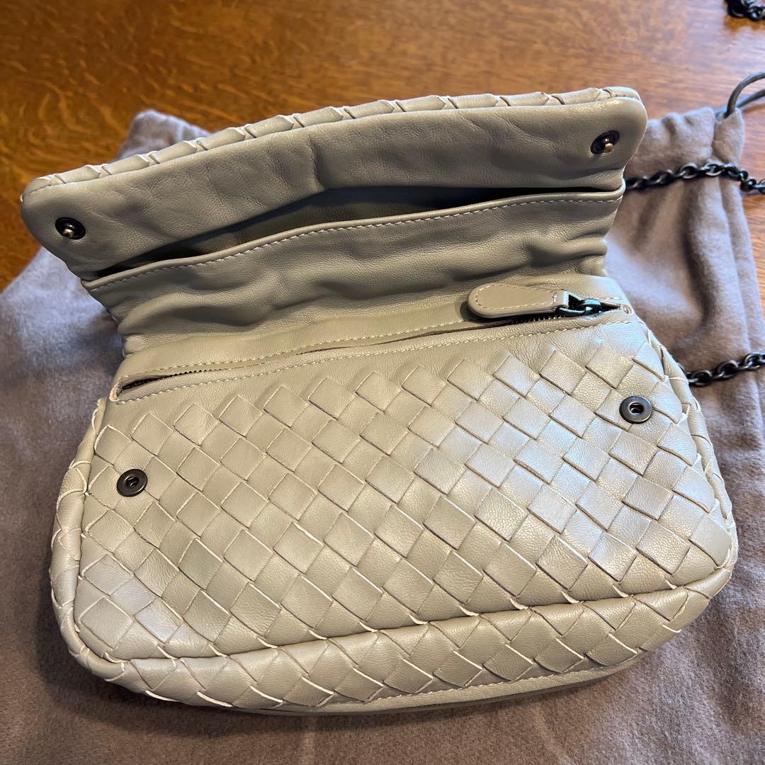 ボッテガべネタ　グレー イントレチャート　ミニショルダーバッグ