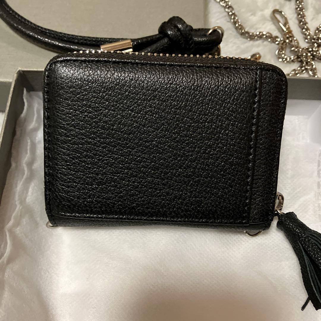 ペルケ perche / マルチスタッズジャバラチャームウォレットショルダー