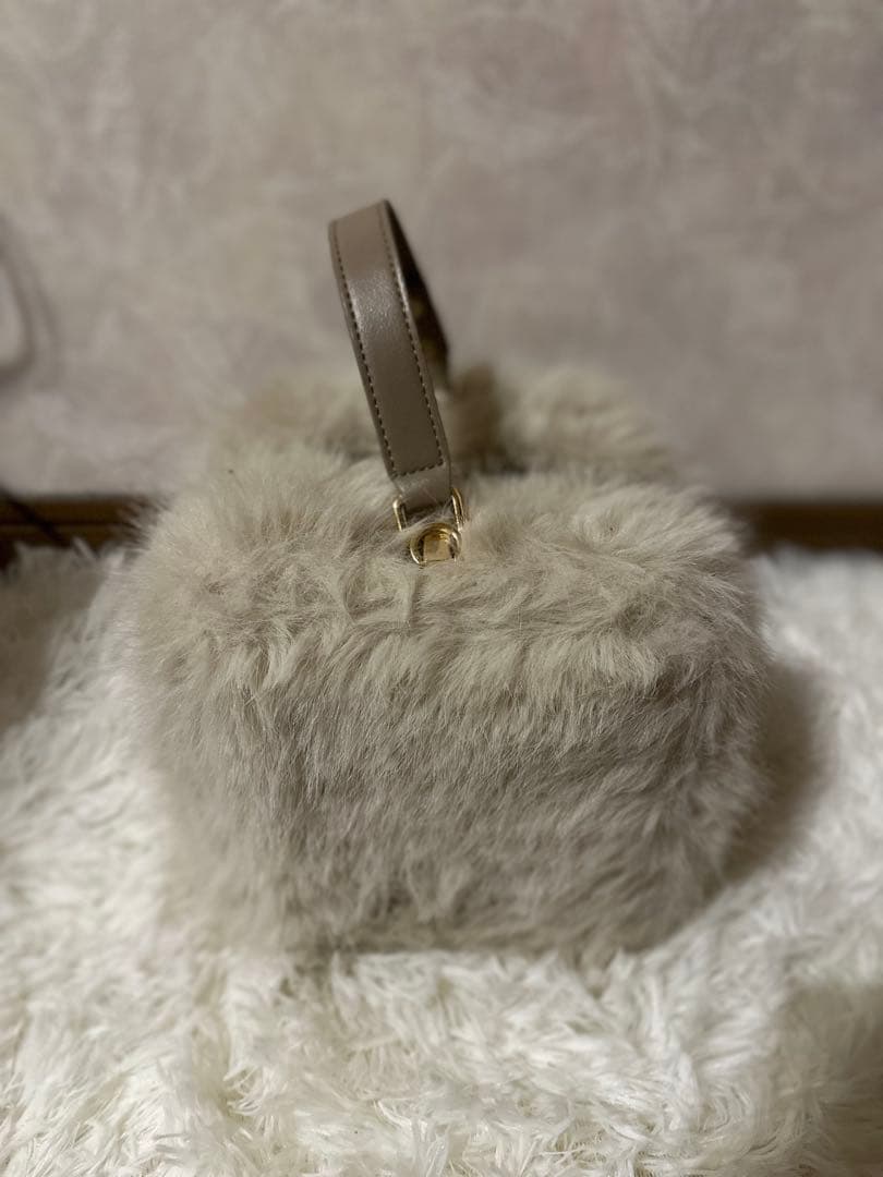 z*l様 Bibiy B. FUR BOX BAG ベージュ