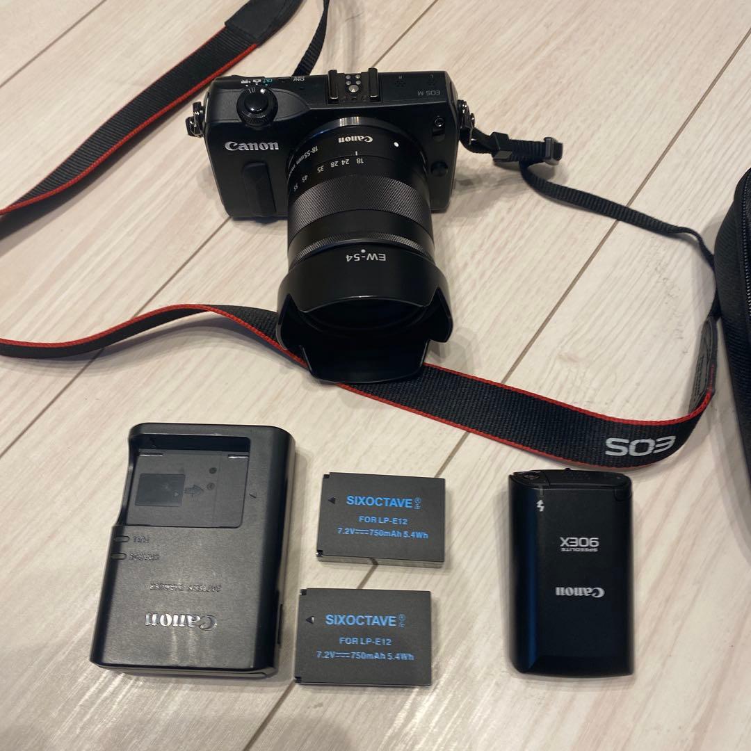 Canon EOS M ミラーレスカメラ レンズ付