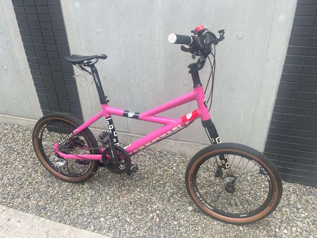 キャノンデールフーリガン9 サクラピンク油圧ブレーキ他カスタム多数