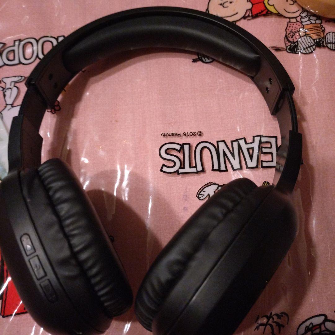 ワイヤレスヘッドホン 黒