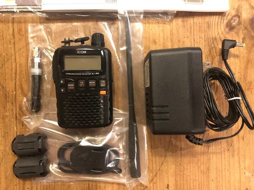 ICOM IC-R5 通信受信機