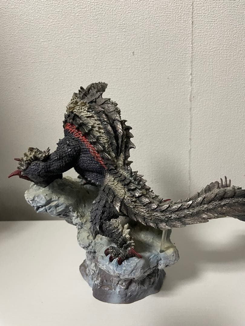 モンスターハンタークリエイターモデル ジンオウガ（亜種）のフィギュア