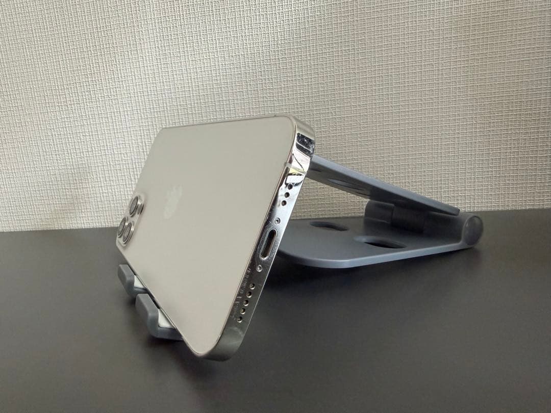 【美品】iPhone12Pro 256GB シルバー　simフリー