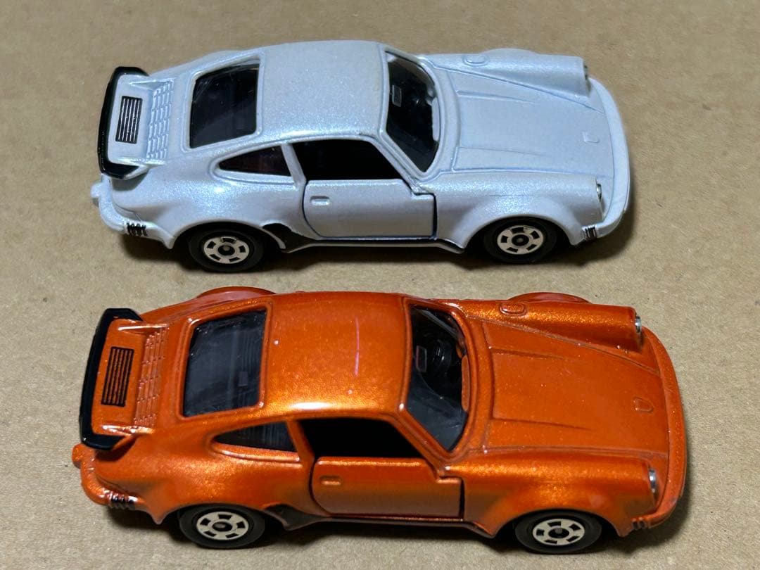 日本製 トミカ ポルシェ930ターボ 2台セット