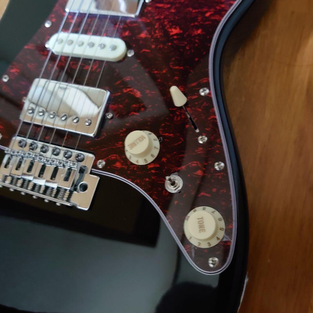 送料込みバッカスストラトコイルタップ搭載ギター