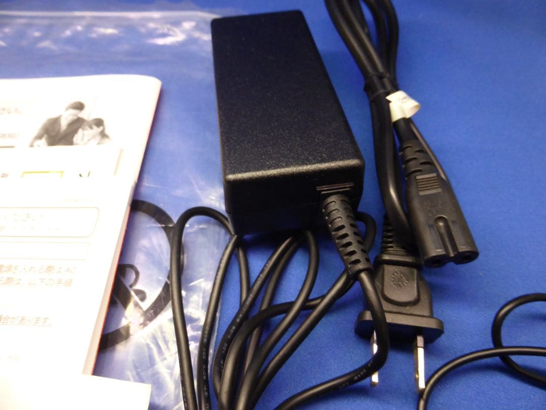 【美品】富士通　LIFEBOOK AH42/C2 シャイニーブラック