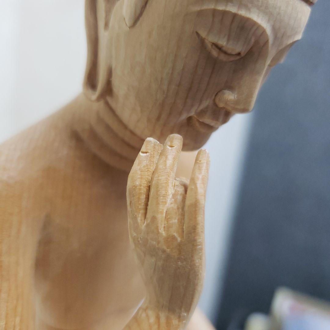 Ｂフライデー蔵出し特価　希少仏像★ヒバ材１木造り 弥勒菩薩半跏像4寸