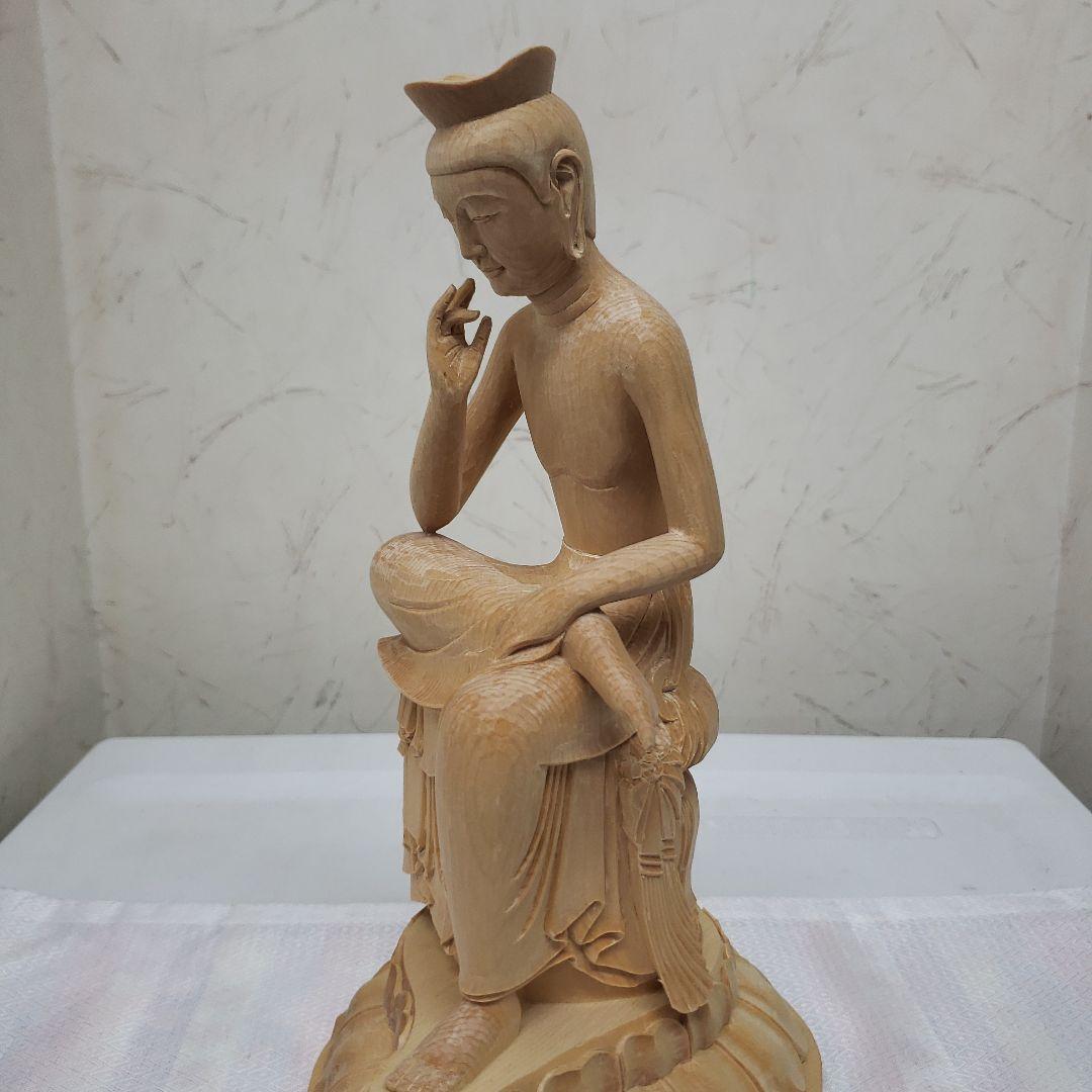 Ｂフライデー蔵出し特価　希少仏像★ヒバ材１木造り 弥勒菩薩半跏像4寸