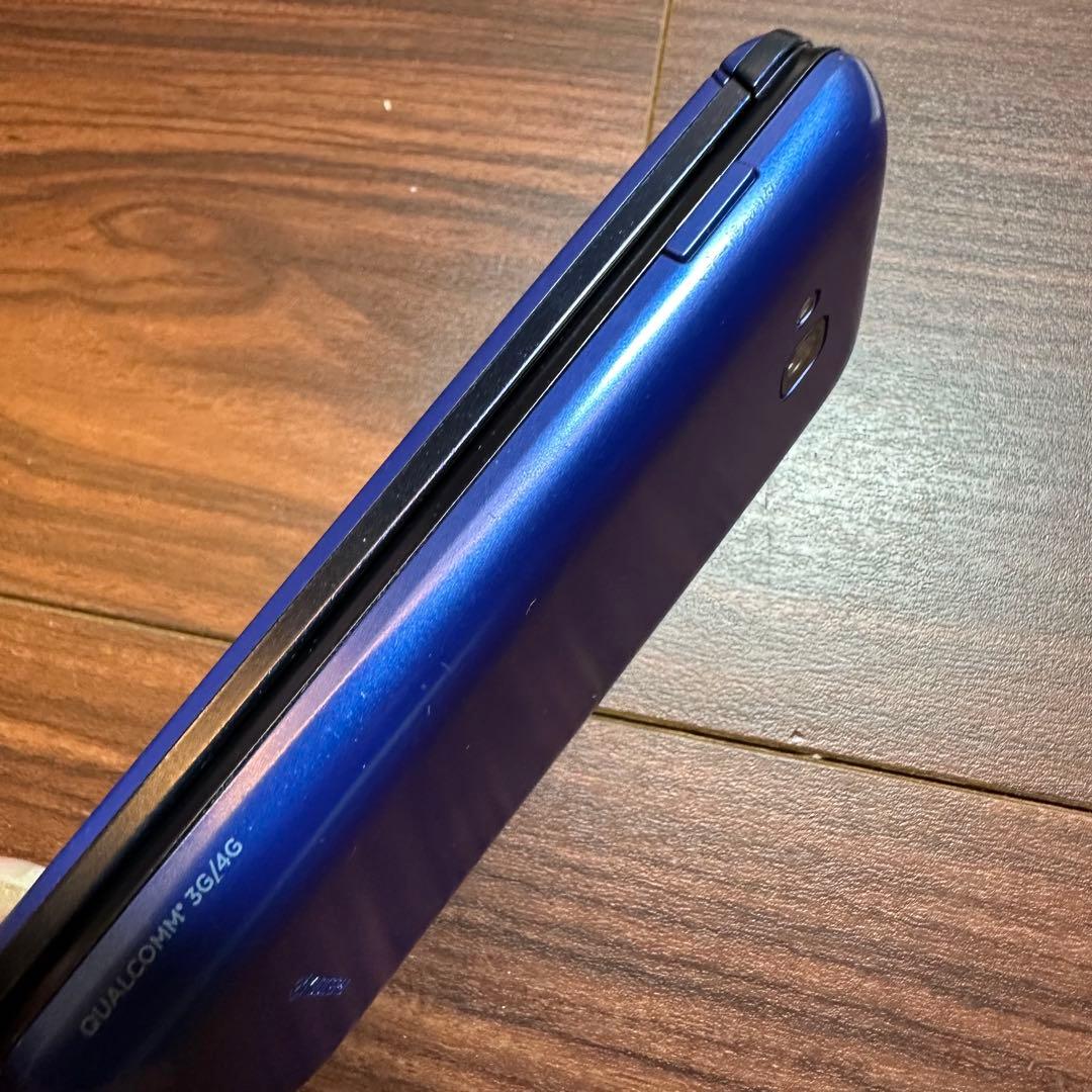 携帯電話本体 au KYOCERA KYY06 Galakei 5552