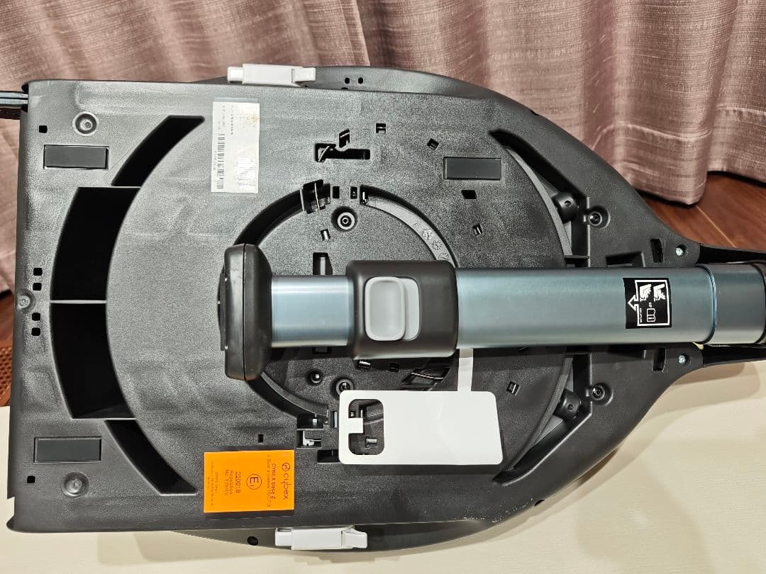 cybex Cloud Z i-Size ＆ BaseZ メリオ用アダプター付