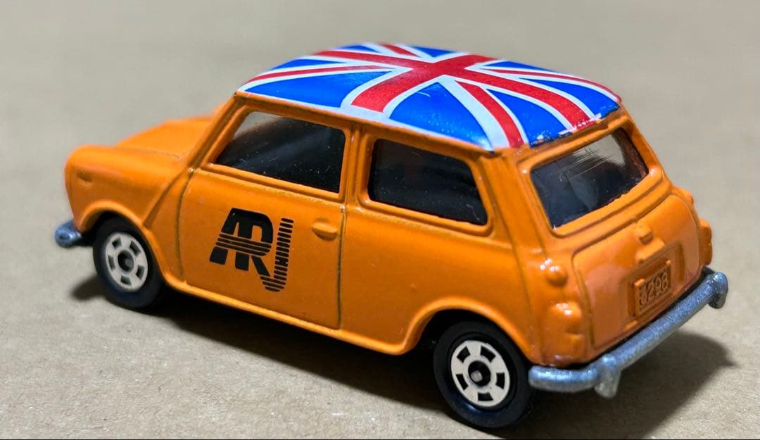 トミカ ミニクーパー ARJ ローバージャパン ③