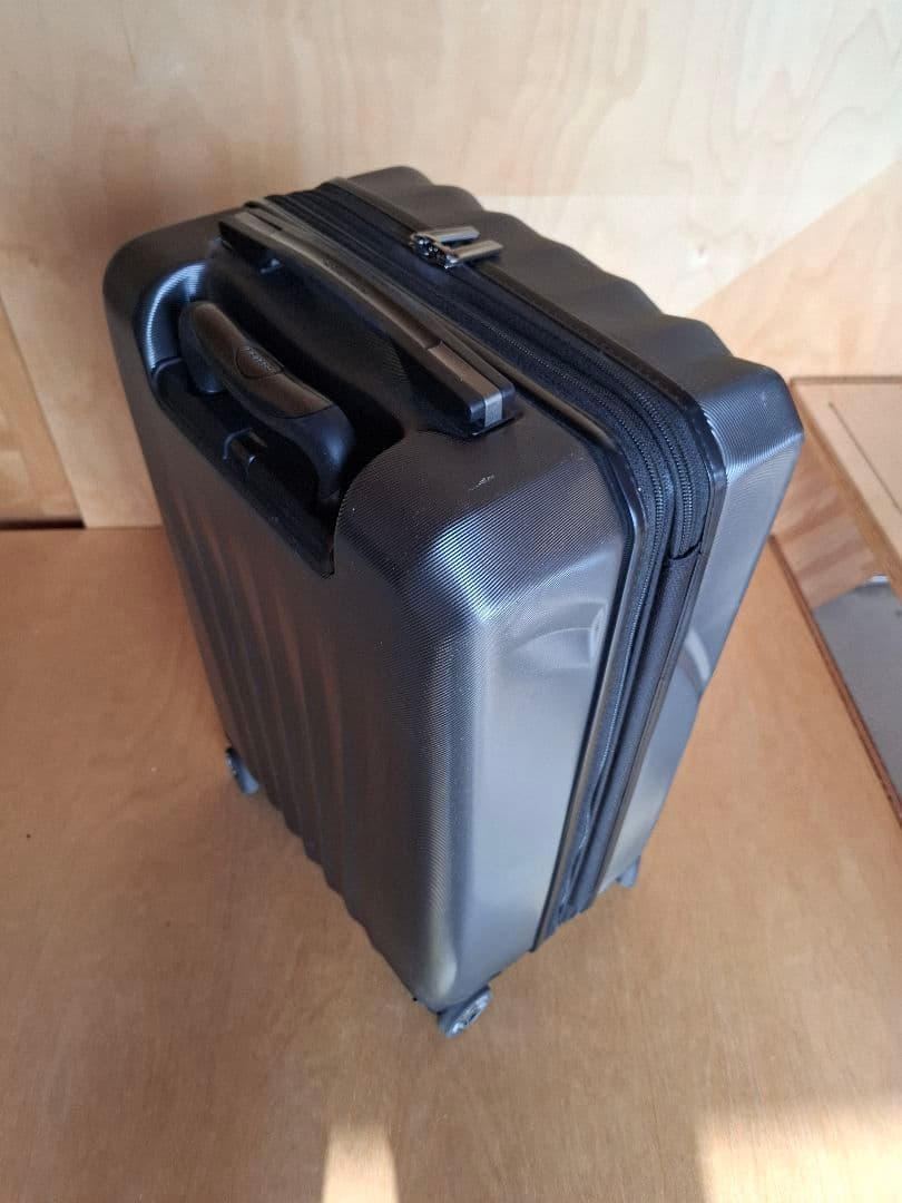 RICARDO BEVERLY HILLS　スーツケース　2個セット