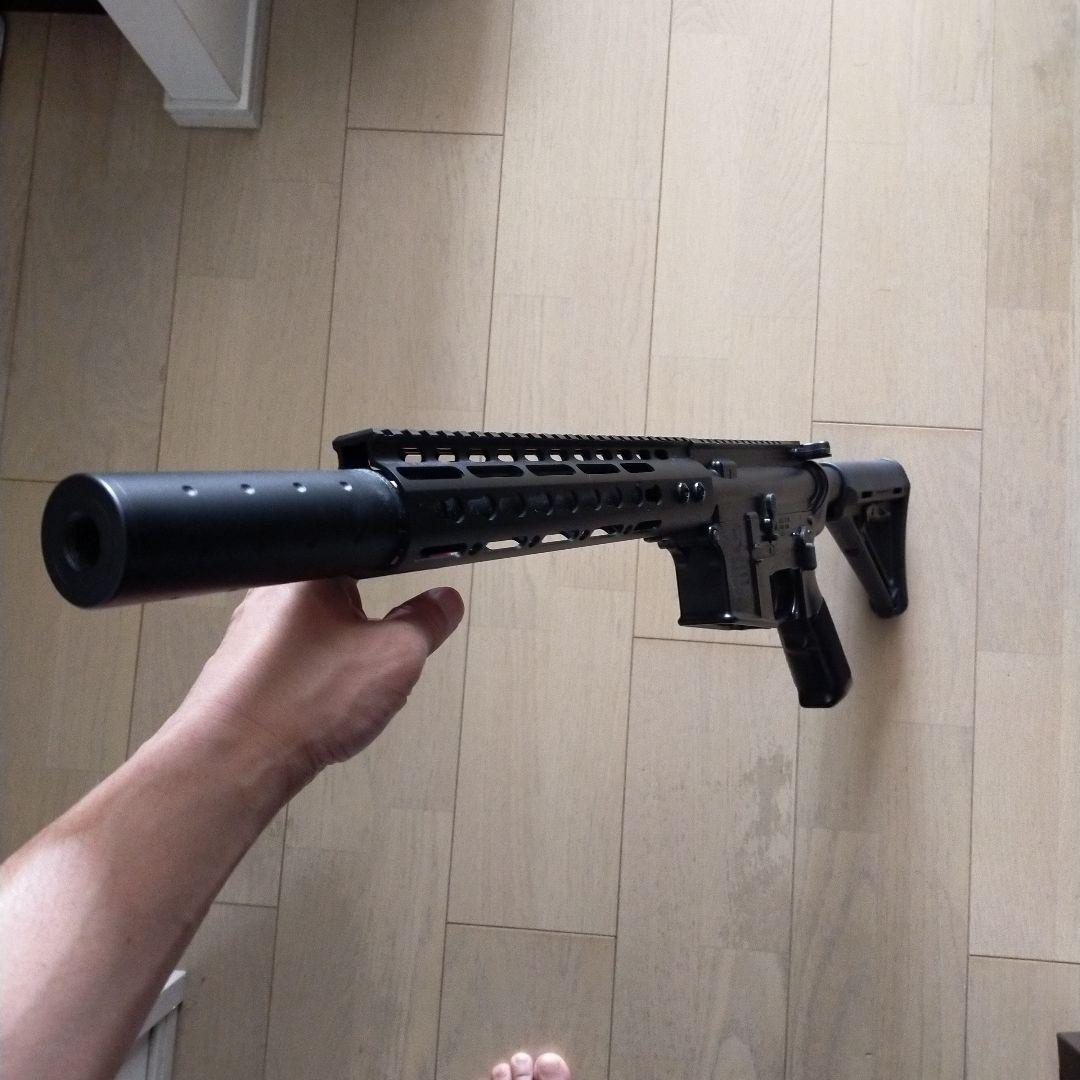 東京マルイ　次世代M4 CQB-R