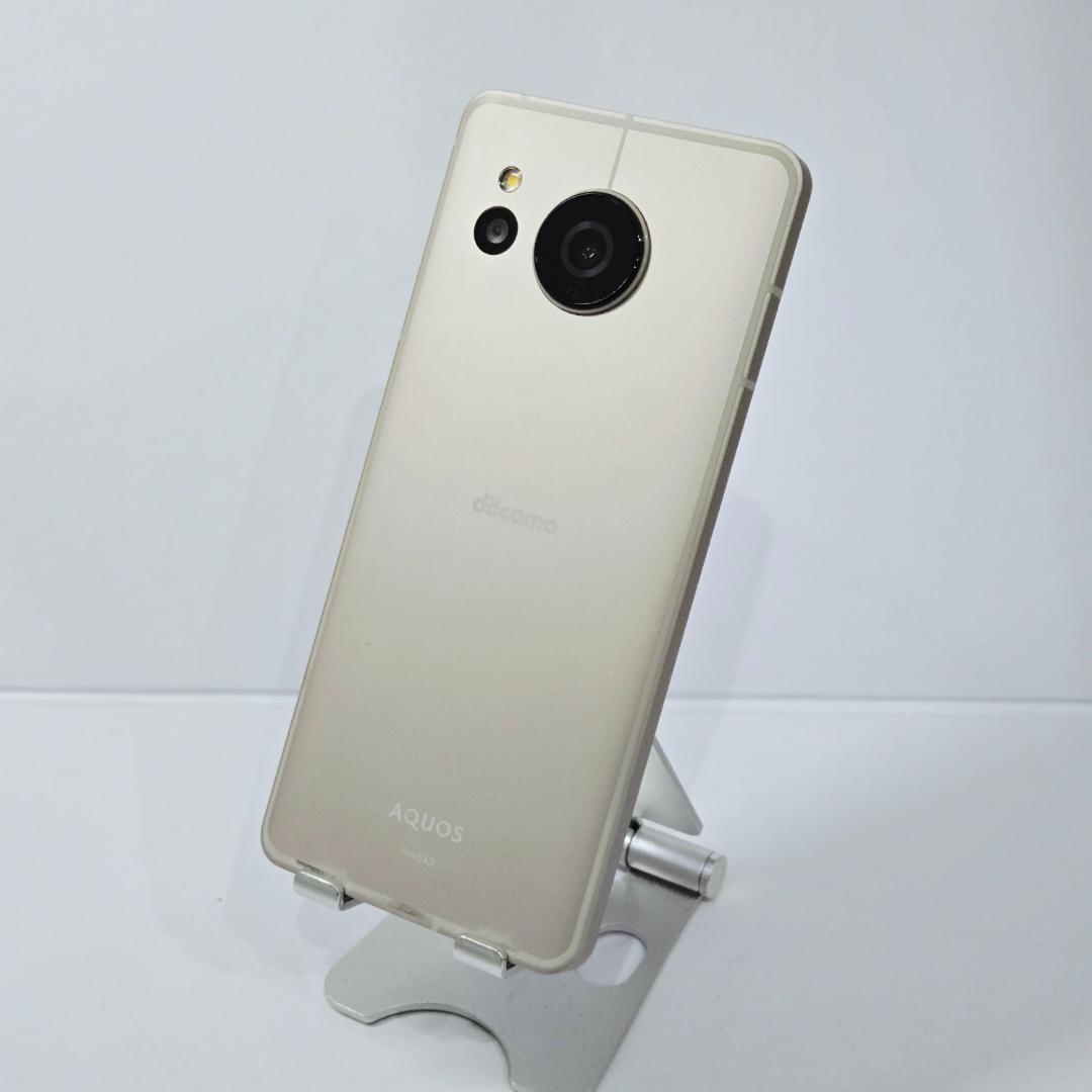 03 AQUOS sense8 ライトカッパー SIMフリー 美品