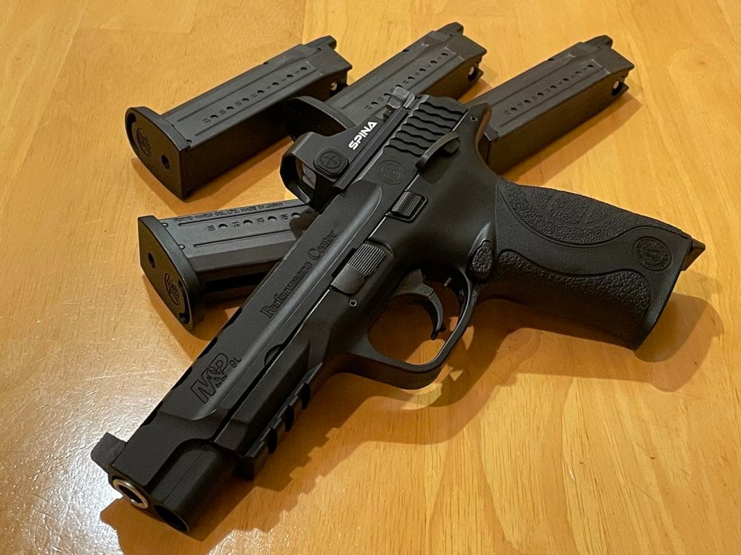 新品ダットサイト搭載　マルイM&P 9L PCポーテッド　スペアマガジン3本付き