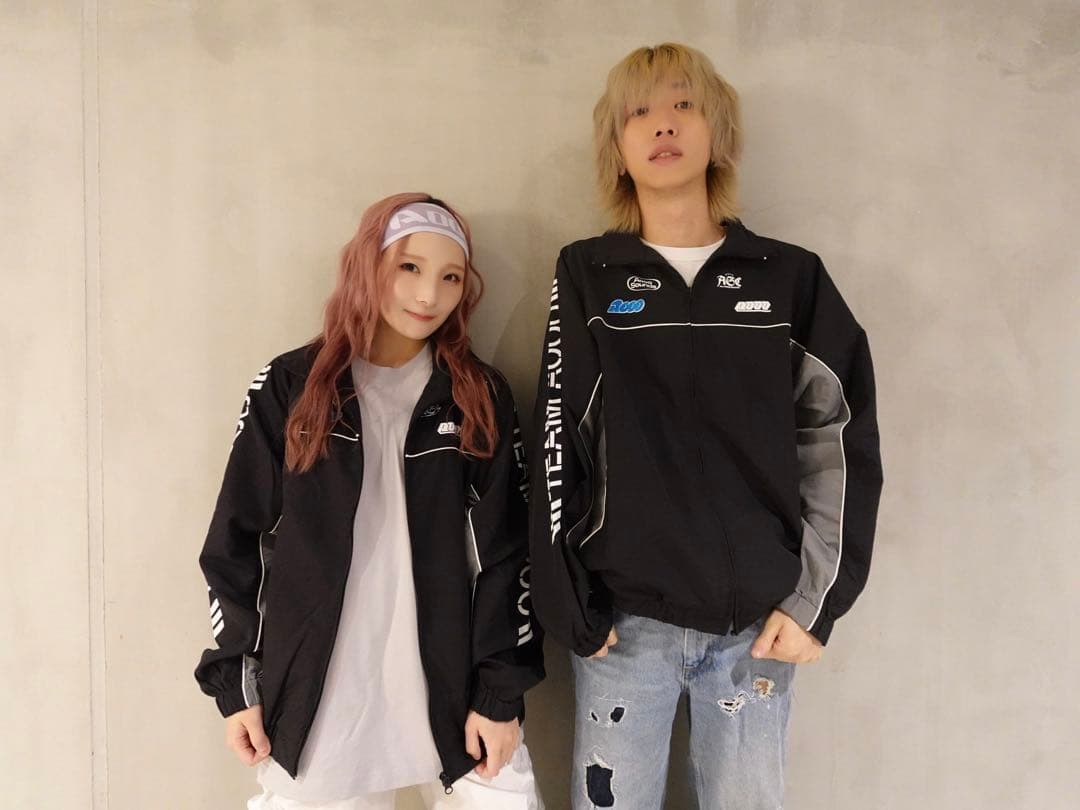 Aooo ナイロンジャケット Lサイズ 新品 未開封