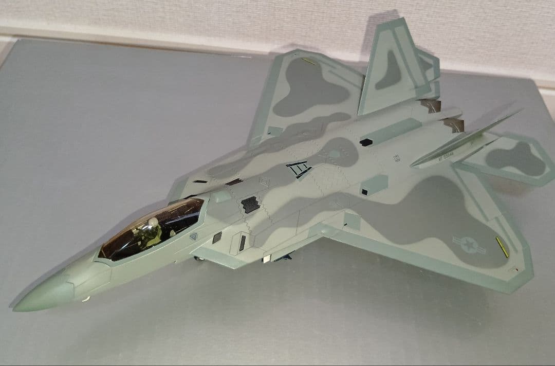 ロッキード F-22A ラプター 1:72 ホビーマスター