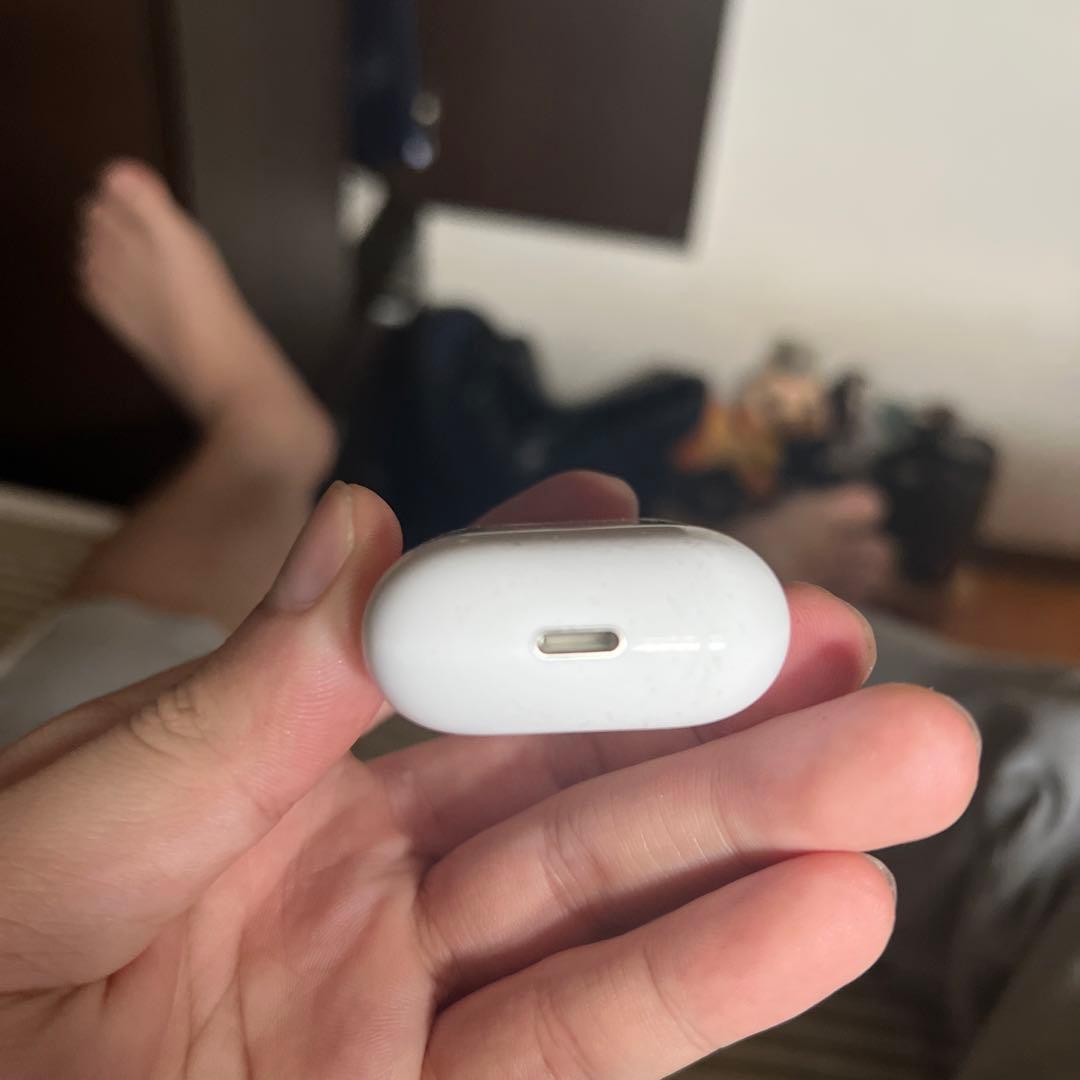 Apple Bluetoothワイヤレスイヤホン AirPods PV7N2J…