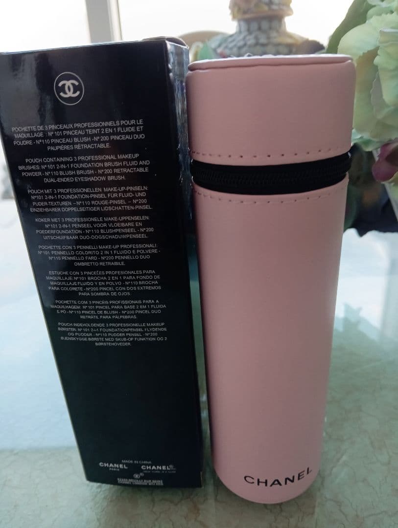 シャネル　CHANEL メイクブラシ　3本セット　ピンク　ポーチ　24750円