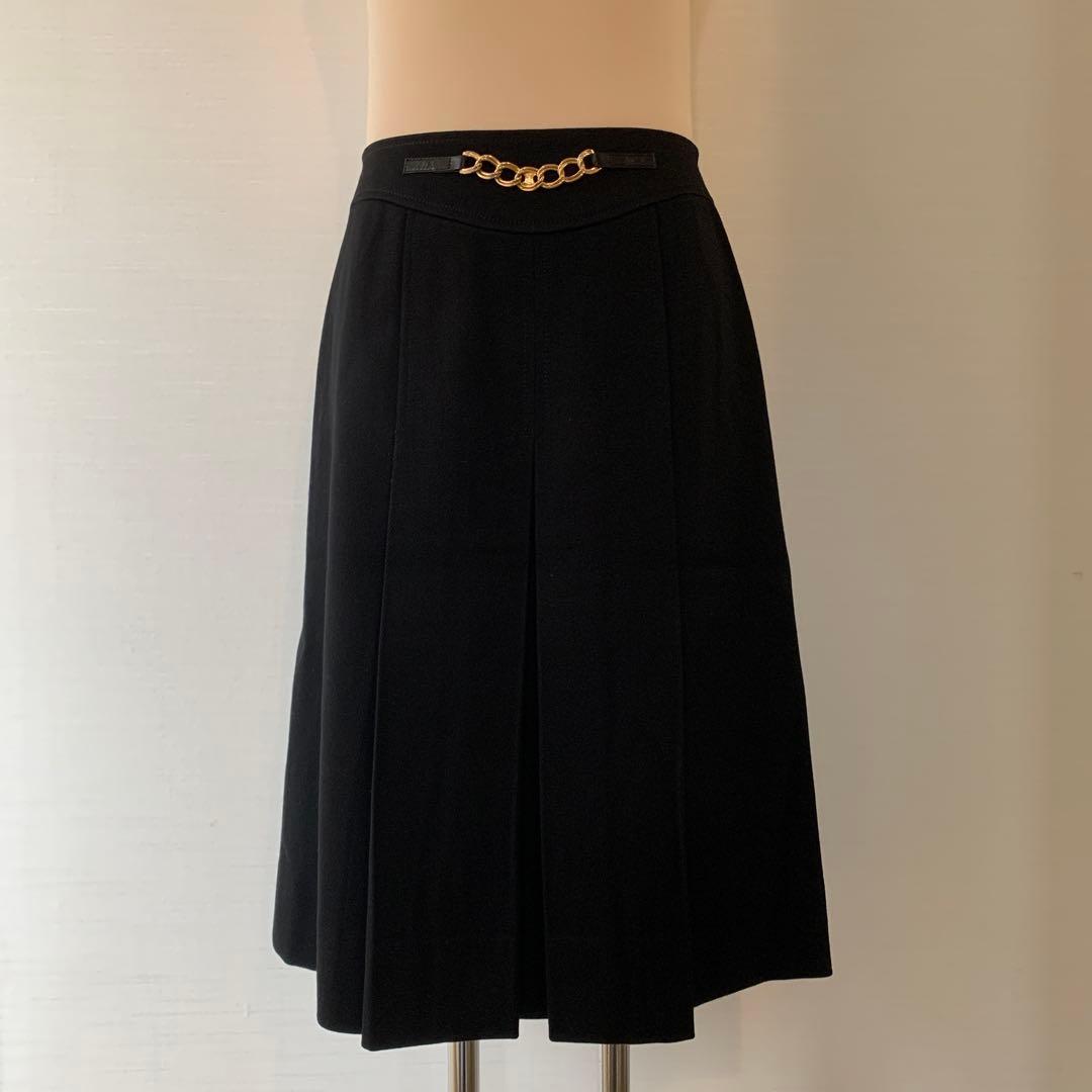 CELINE 濃紺　チェーン付き箱ひだスカート