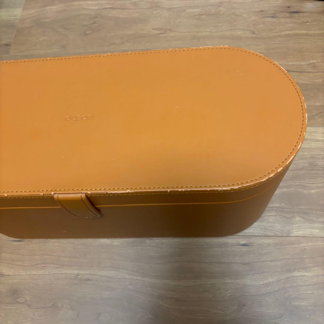 ヘアドライヤー Dyson Airwrap Volume + Shape HS01