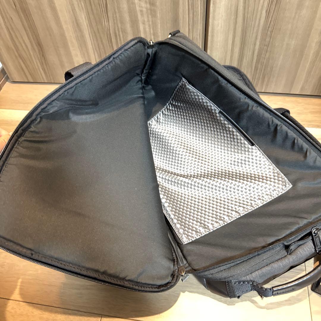 TUMI トゥミ　3way グレー