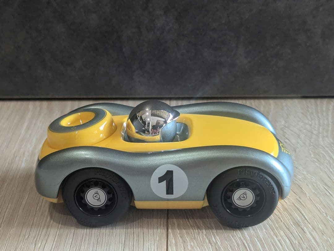 Playforever Vigliettaトイカー PL-VV102、箱なし