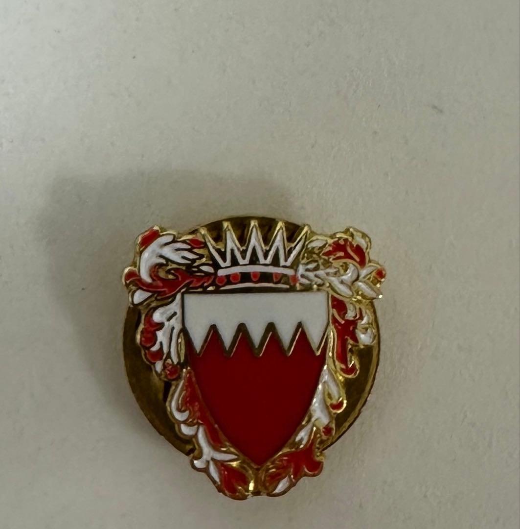 バーレーン王国 ピンバッジ 4個セット