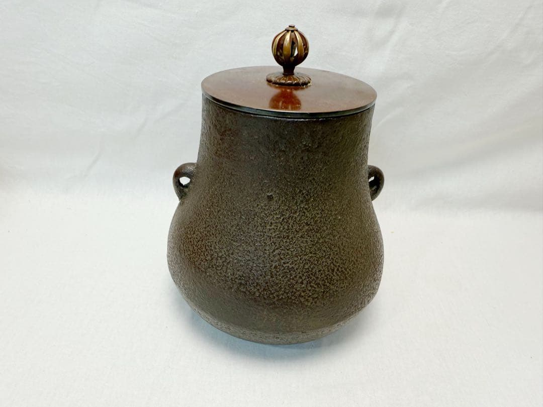 美品 茶道具 風炉型電熱器 さつま枇杷色 野々田式 鶴首釜 2点セット元箱