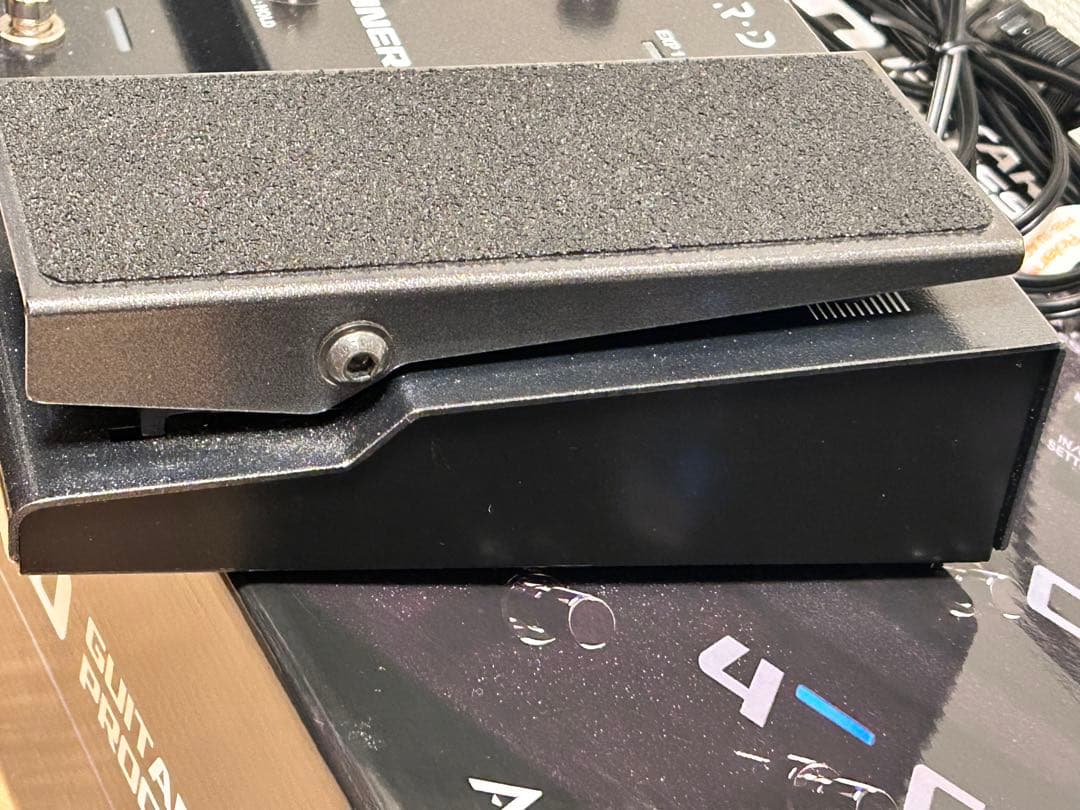 BOSS GX-100 ギターエフェクター　BT-Dual Adaptor付き