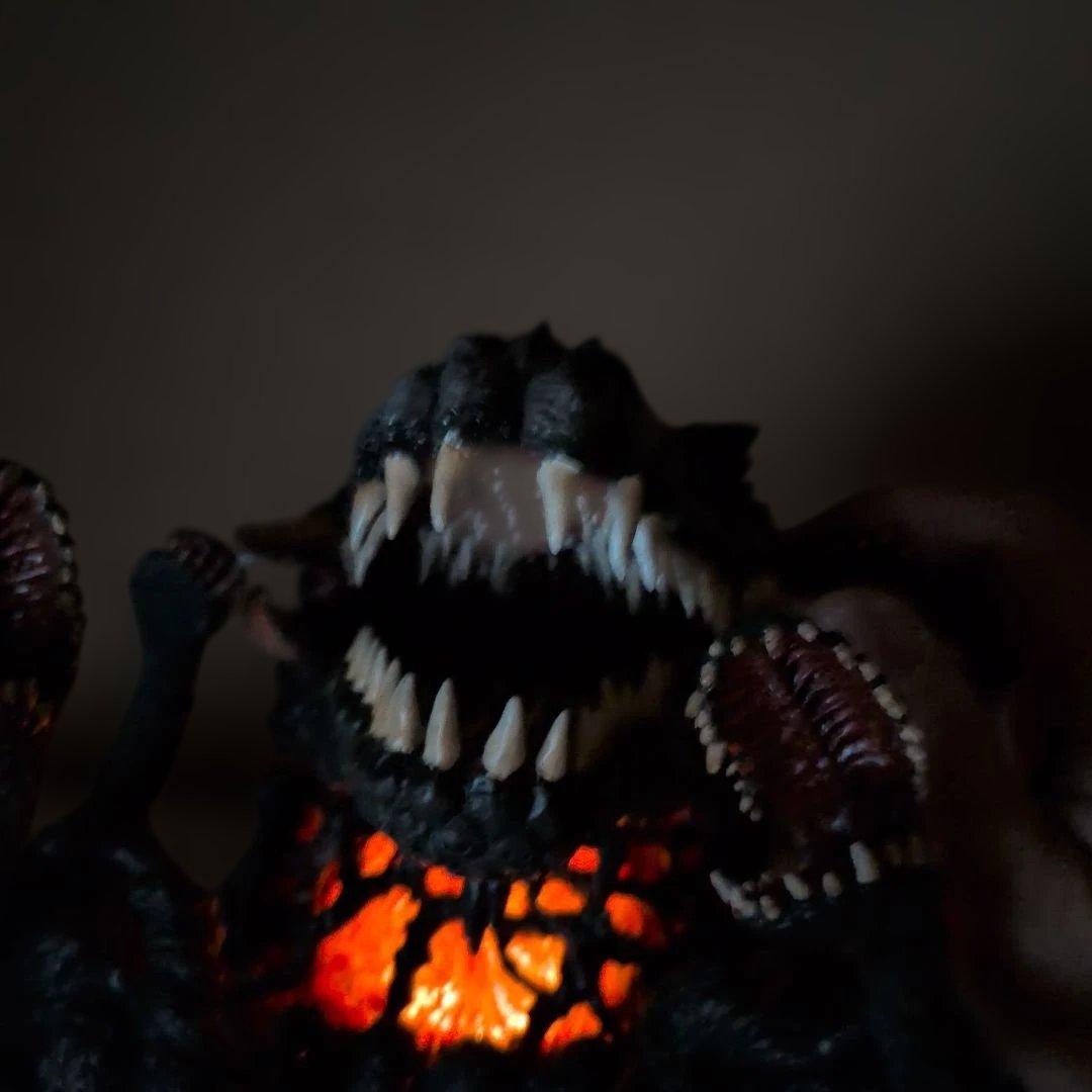 デフォリアル、ビオランテ少年リック限定