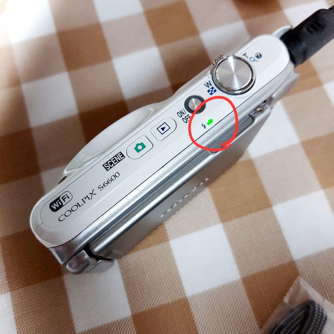 Nikon COOLPIX S6600　動作未確認　ジャンク　デジタルカメラ　白
