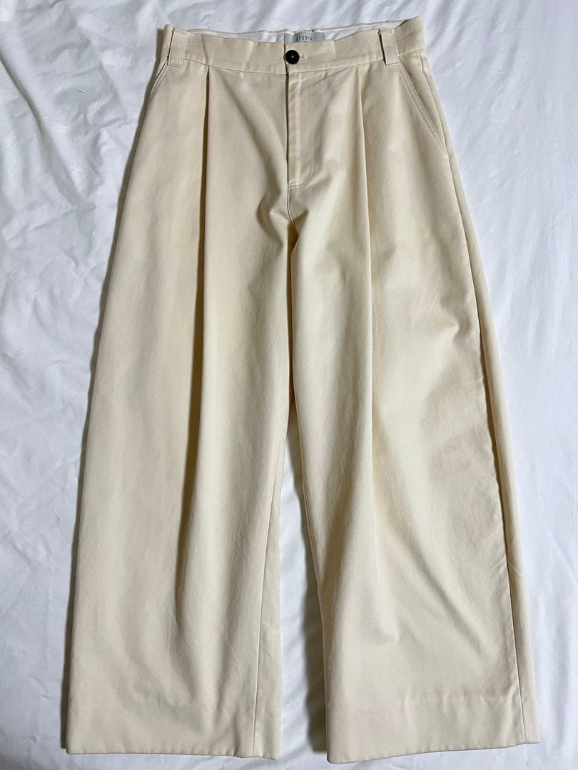 STUDIO NICHOLSON SORTE cream Sサイズ