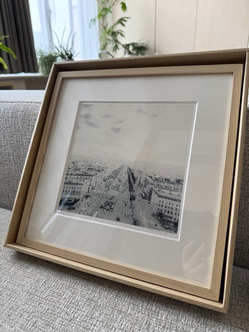 荻原美里さん View from the Ark de Triomphe