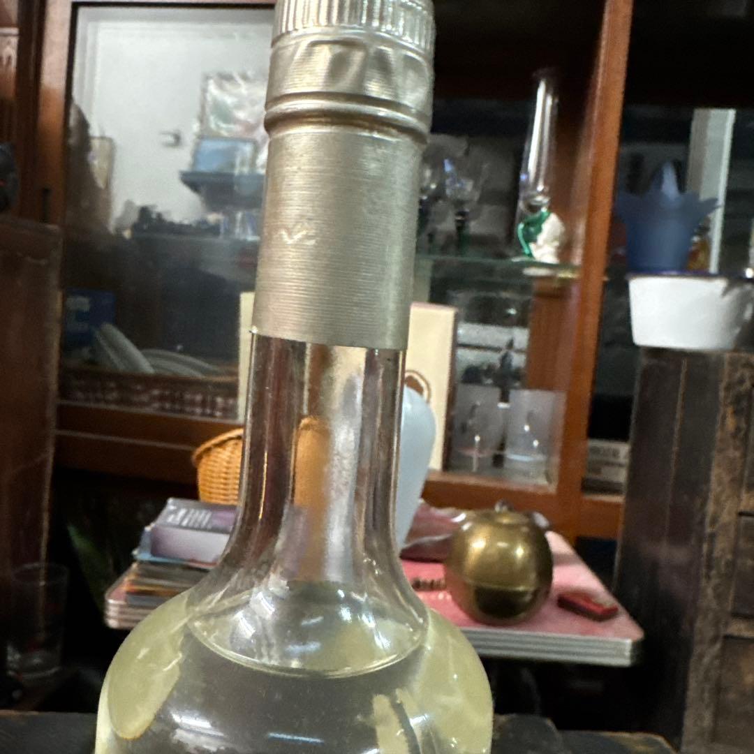 未開封　Artemisia アブサン 700ml 55%