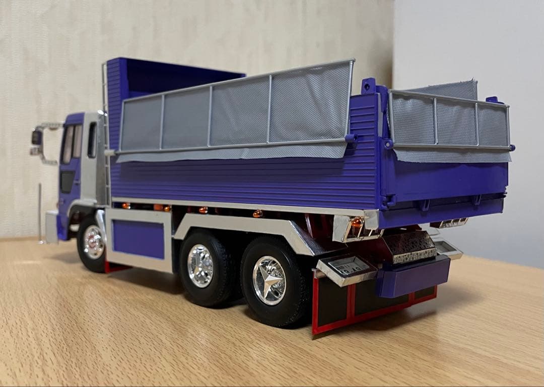 デコトラ プラモデル ダンプ
