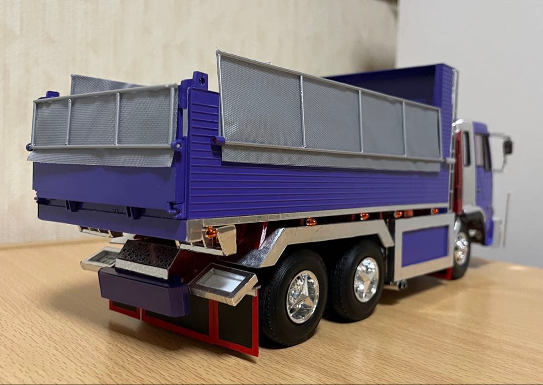 デコトラ プラモデル ダンプ