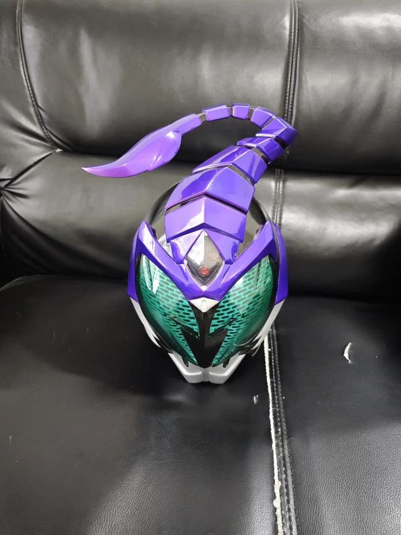 大人用着用可能仮面ライダーサソード ヘルメット 1/1 コスプレ 特撮 レプリカ