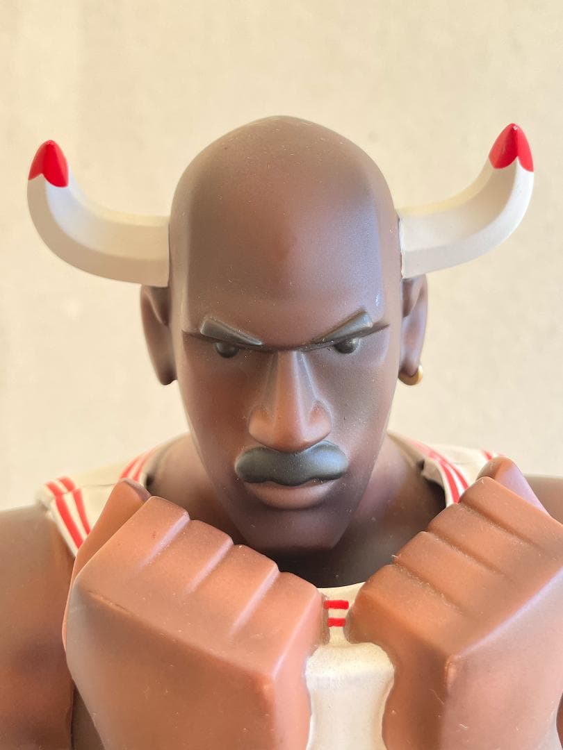 XL Three King Jordan 23 ホワイトバージョン 50cm