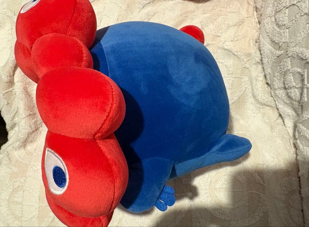 ミャクミャク　ぬいぐるみ　もっちり　大