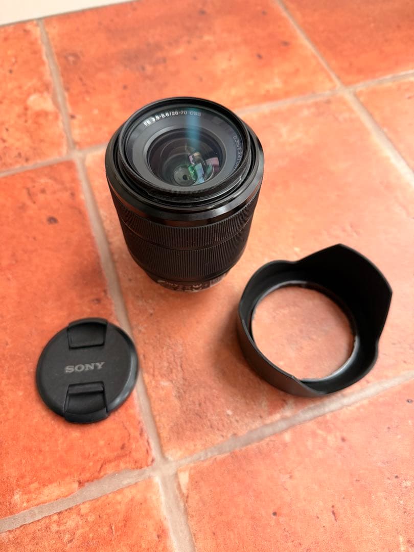 Sony a7 IV のSONY FE 28-70 mm 3.5-5.6