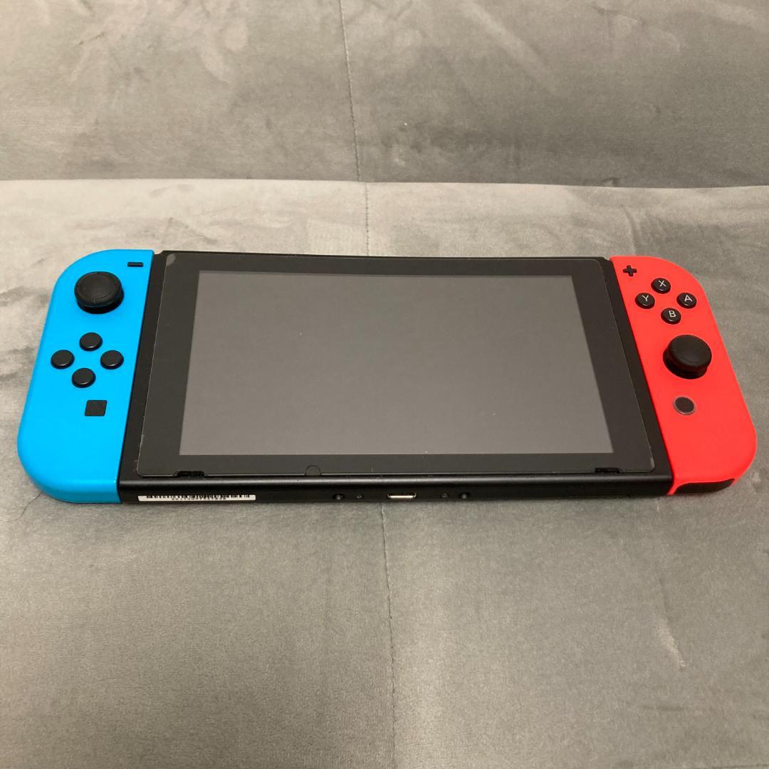 Nintendo Switch ネオンブルー・ネオンレッド 新型【ケース付き】