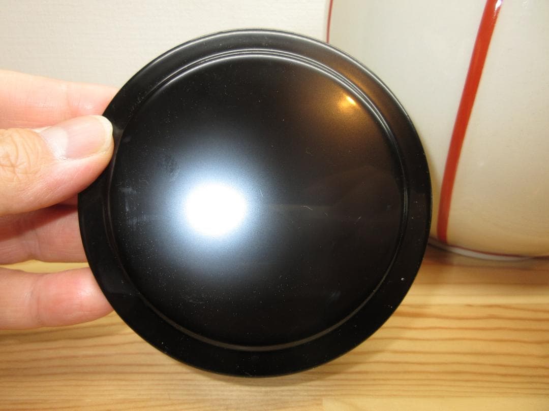 送料込【逢絢亭・新品】茶道具 水指 京焼 雪洞水指 真塗の塗蓋 楽山作 共箱入り