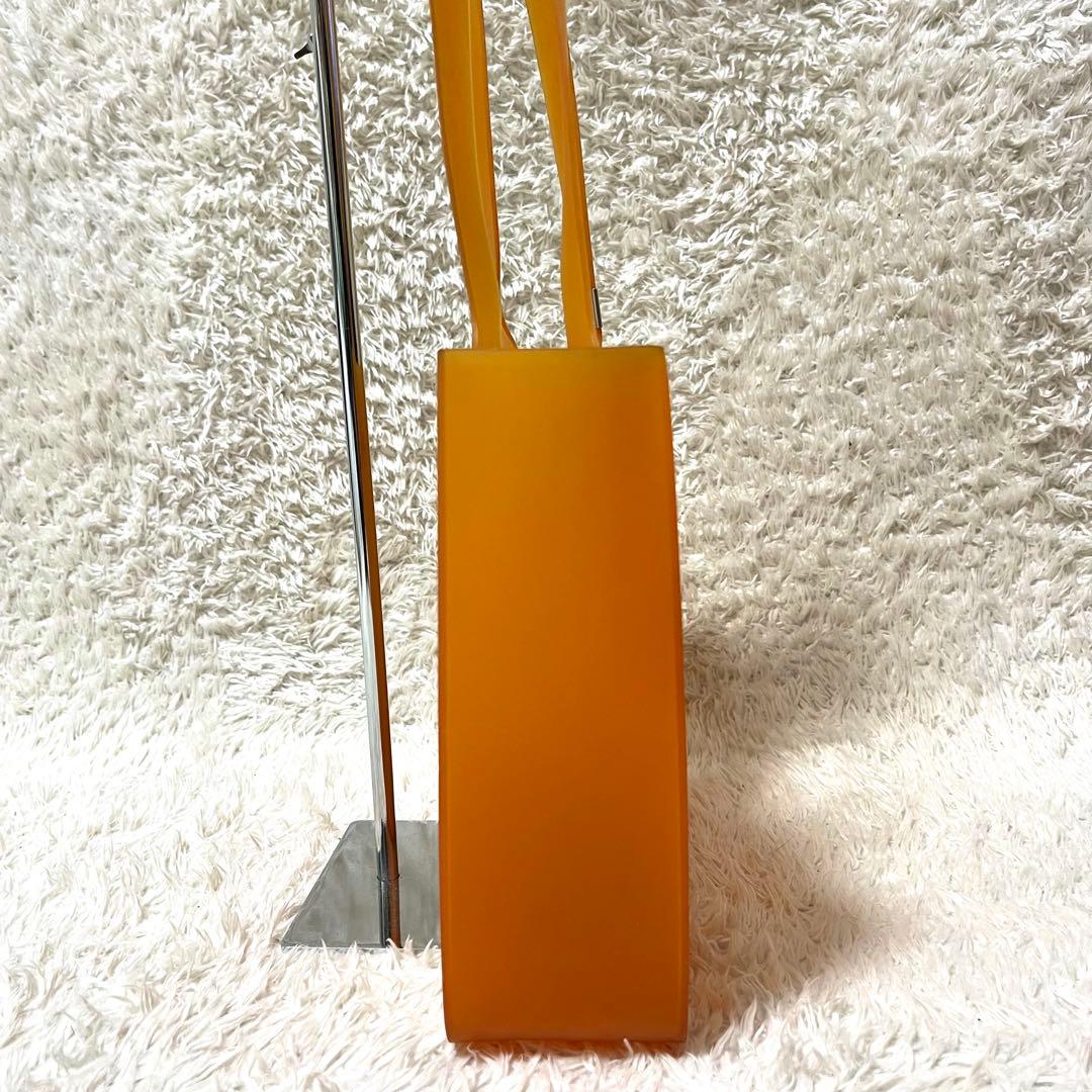 ✨入手困難✨CHANEL ラバートートバッグ ハンドバッグ オレンジ ロゴ金具